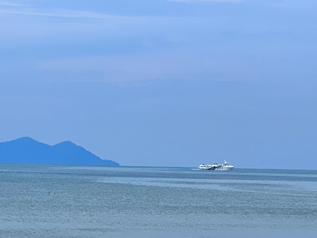 Singbeach Holiday House Mersing Eksteriør billede